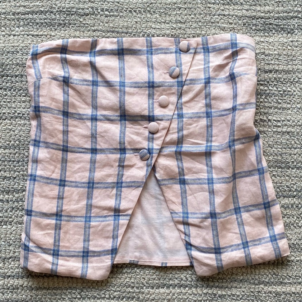 NWT Lovers + Friends Strapless Button Top